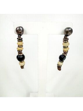 Uno de 50 Silver Plated Stone Beads Escararriba Drop Dangle Earrings
